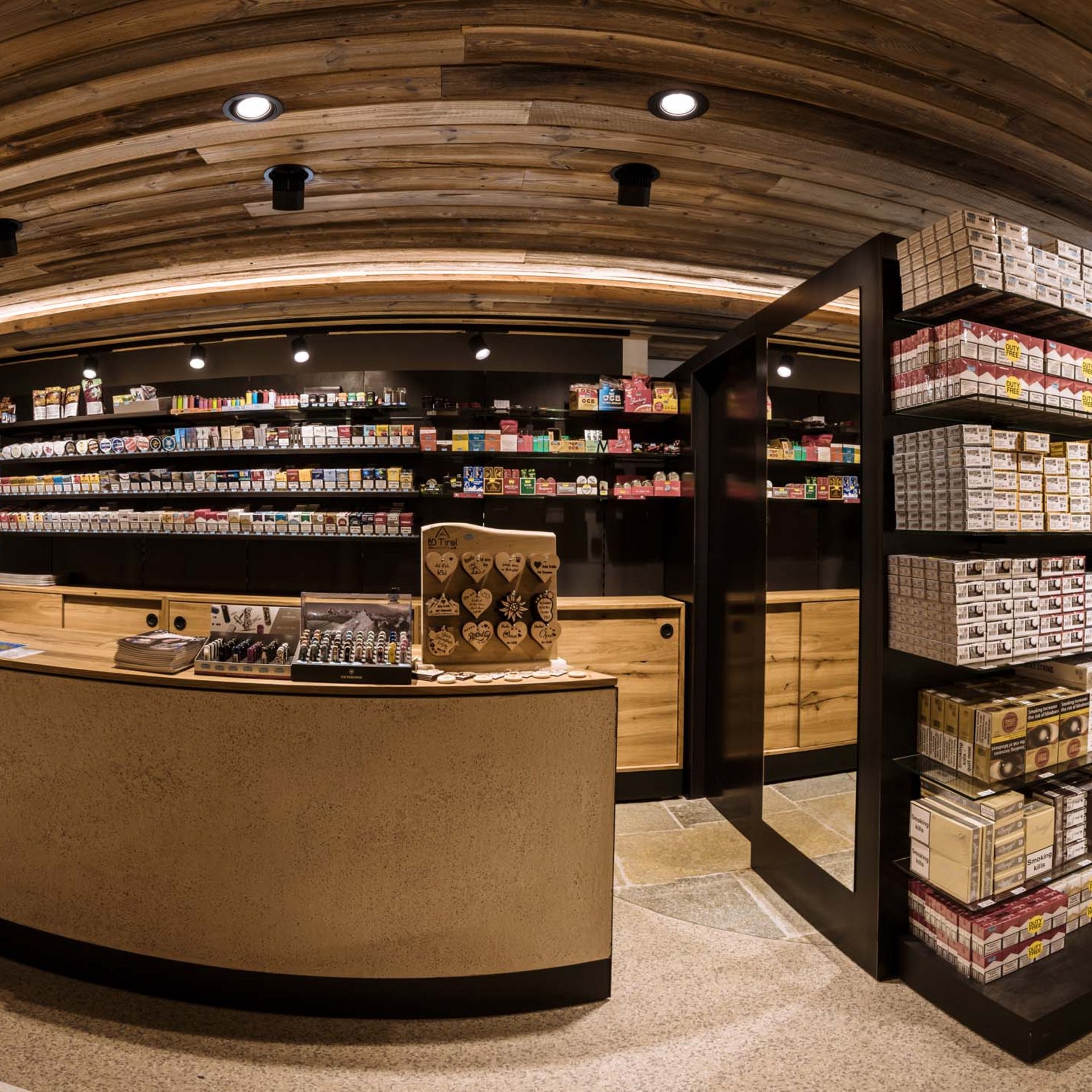 Samnaun: Duty Free Shops Samnaun: Duty Free Shops