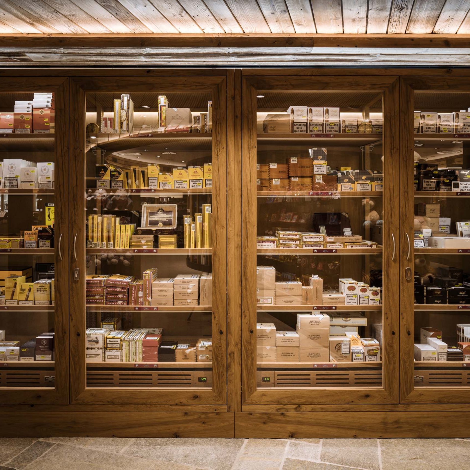 Zigarettenpreise in Samnaun? Günstig! Zigarettenpreise in Samnaun? Günstig!