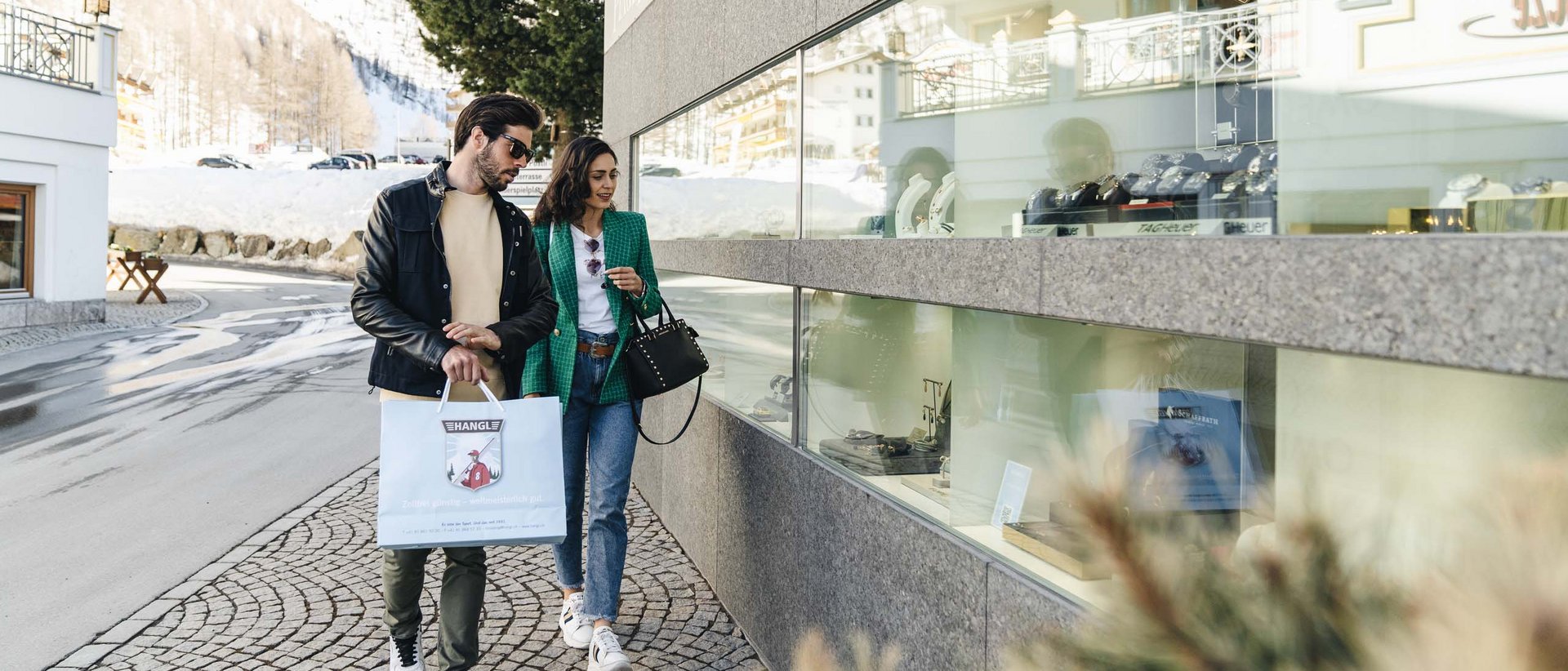 Zigarettenpreise in Samnaun? Günstig! Zigarettenpreise in Samnaun? Günstig!