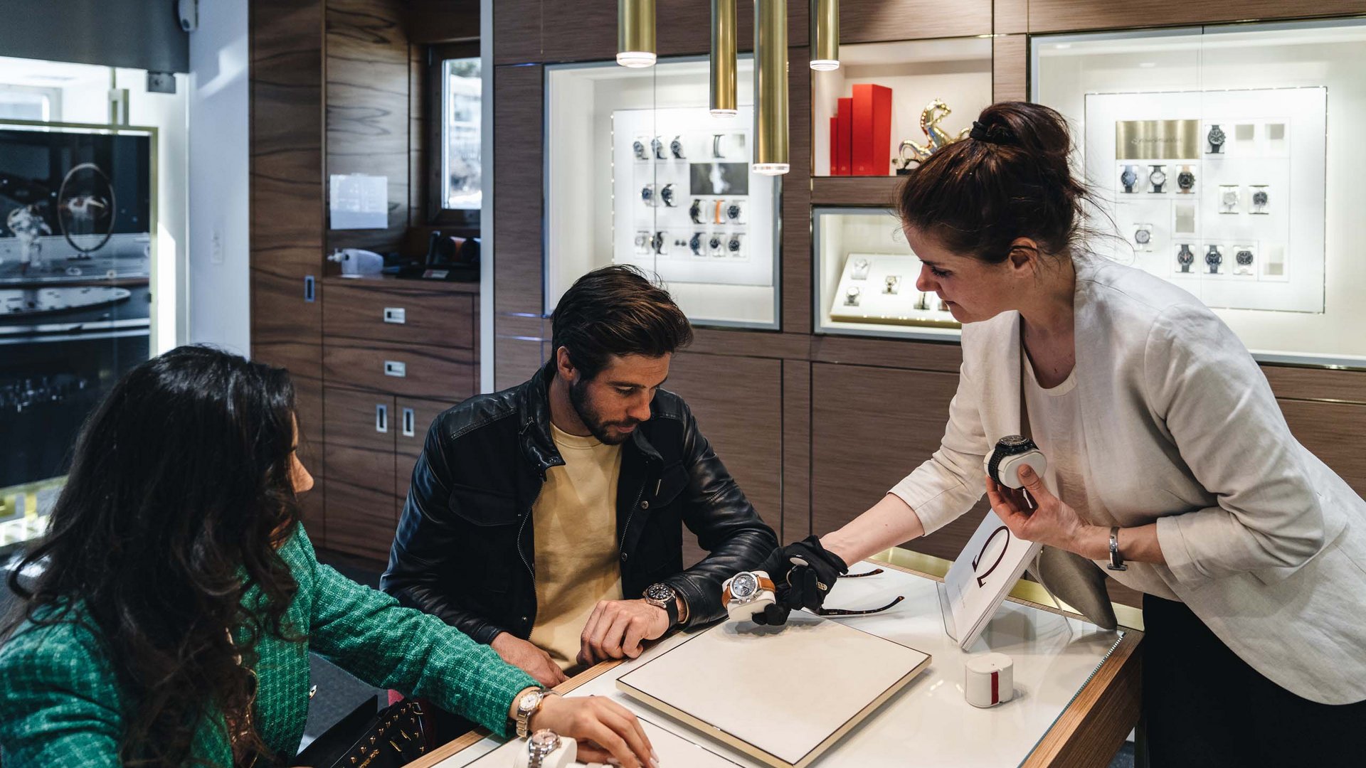 Samnaun: Einkaufen beim besten Team Samnaun: Einkaufen beim besten Team